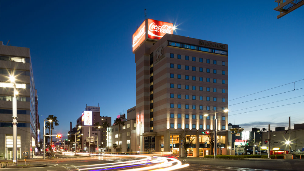 【24時間フロントスタッフ在中】荷物のお預かりは勿論深夜何時でもチェックイン可能安心してお越しください